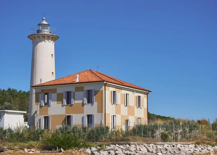 아파트 Flat With Patio Overlooking The Pool 비비오네